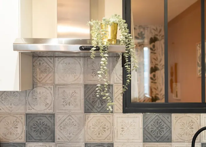 L'elegance Du Centre - Gare Congres - Parking - T3 南锡