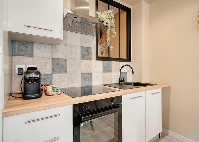 公寓 L'elegance Du Centre - Gare Congres - Parking - T3